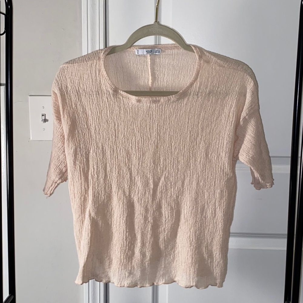 Textured light pink top